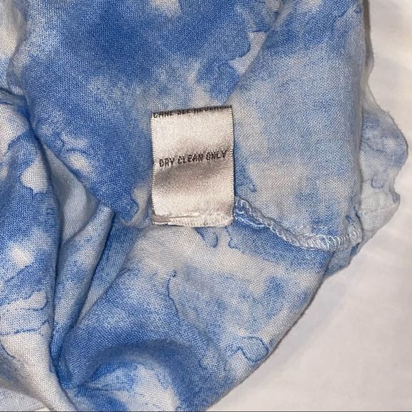 Kenar Abstract Cloud Print Ruffle Halter Racerback - Picture 5 of 10